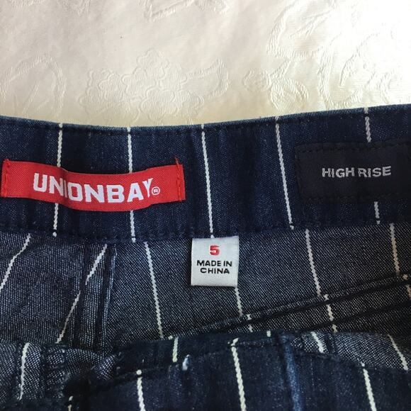 Unionbay Chloe Striped Shorts Blue White Juniors 5 - Picture 9 of 16